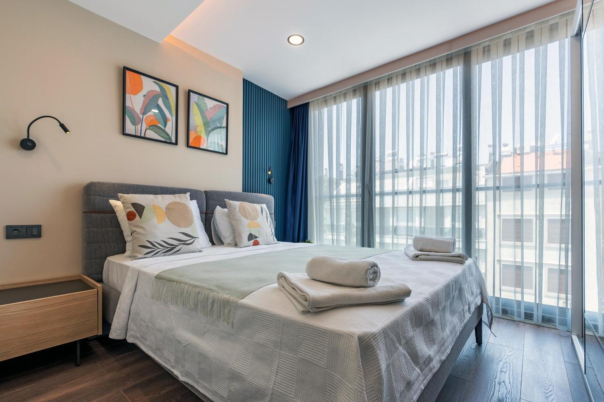 Doqu Suites Hotel Antalya Exterior photo